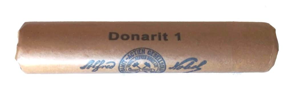 Reproduction d'un baton de dynamite allemand Donarit 1